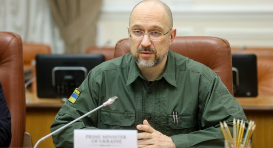 Кількість громадянських жертв у десятки разів перевищує жертви серед українських військових - Шмигаль