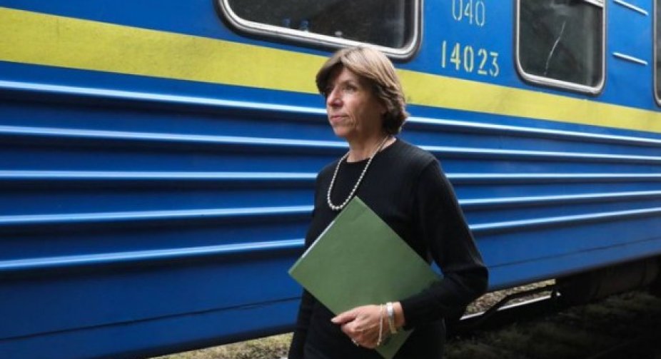 French Foreign Minister arrives in Ukraine to meet with Zelensky