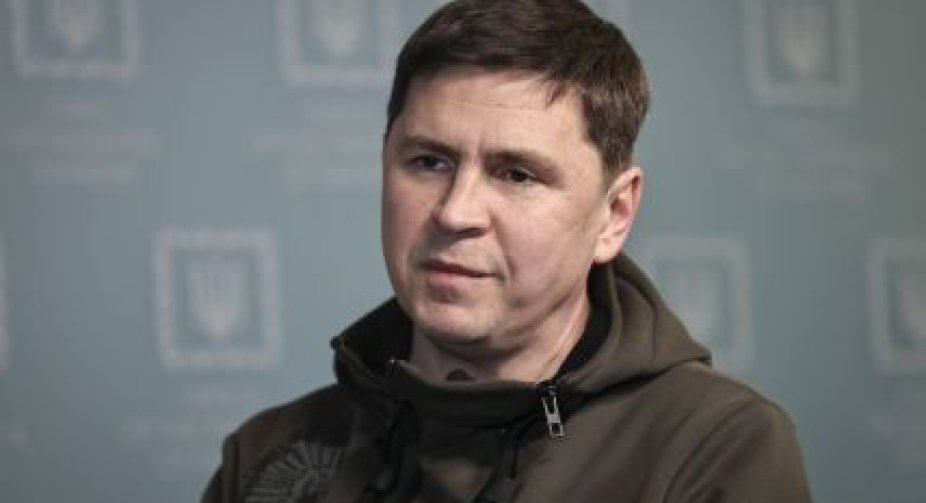 Подоляк: НАТО – це альянс для Голлівуду, гарний бренд