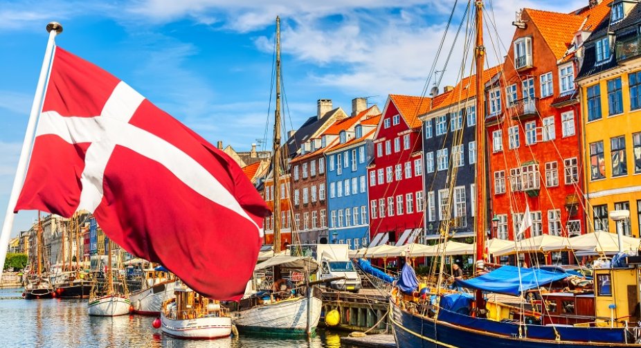 In Denmark on the eve of the referendum 65% of citizens want to change the defense policy