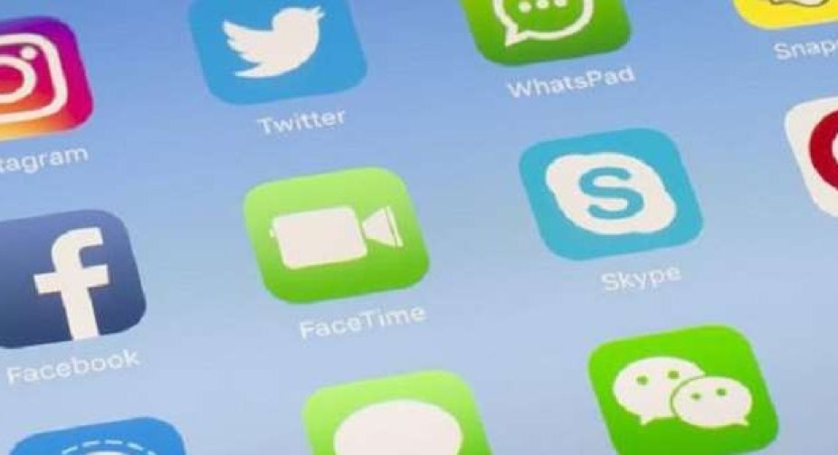 Користувачі WhatsApp і Instagram повідомляють про збої в усьому світі