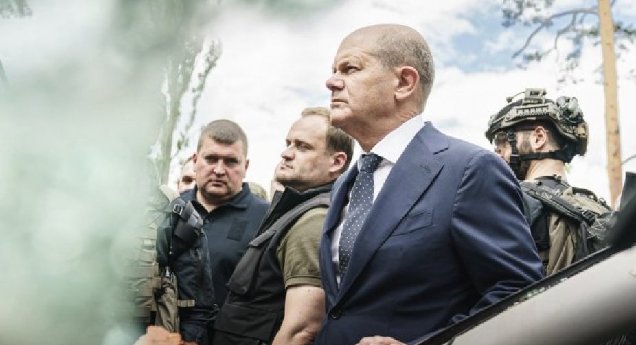Scholz: Russia is waging war "with unthinkable cruelty"