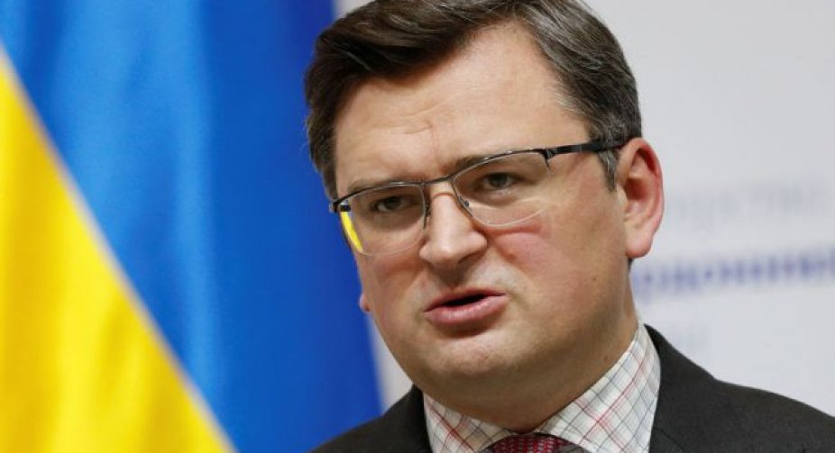 Кулеба назвав країни, в яких пропонували перестати чинити опір Росії
