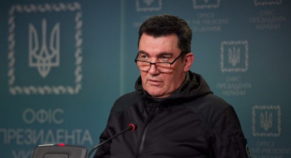 Секретар РНБО розкритикував Арестовича, Подоляка та Арахамію за розголошення втрат України у війні