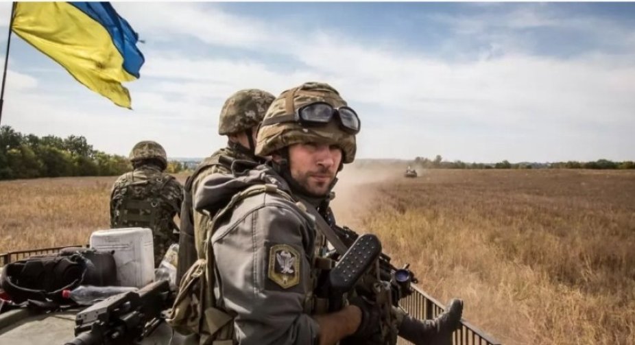 Рада звільнила військовослужбовців від сплати військового збору