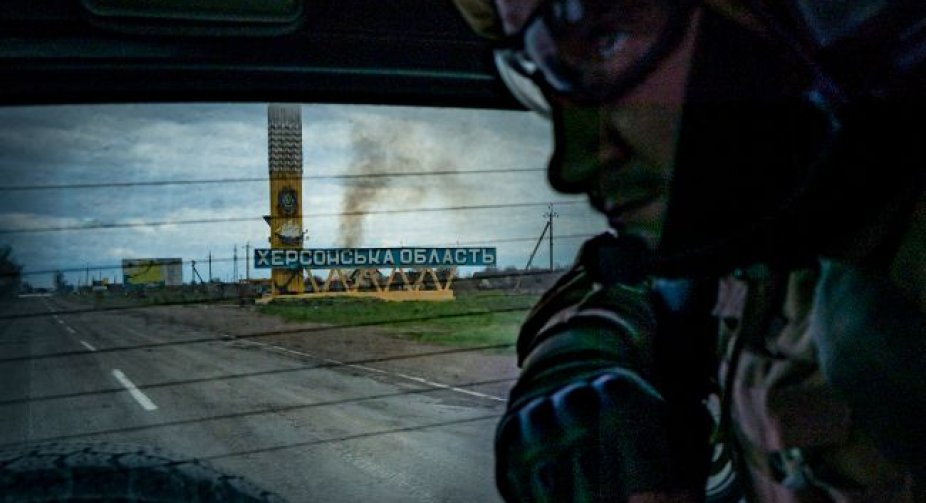 The Economist reports that the AFU is standing a kilometer away from the suburbs of Kherson. The military denies