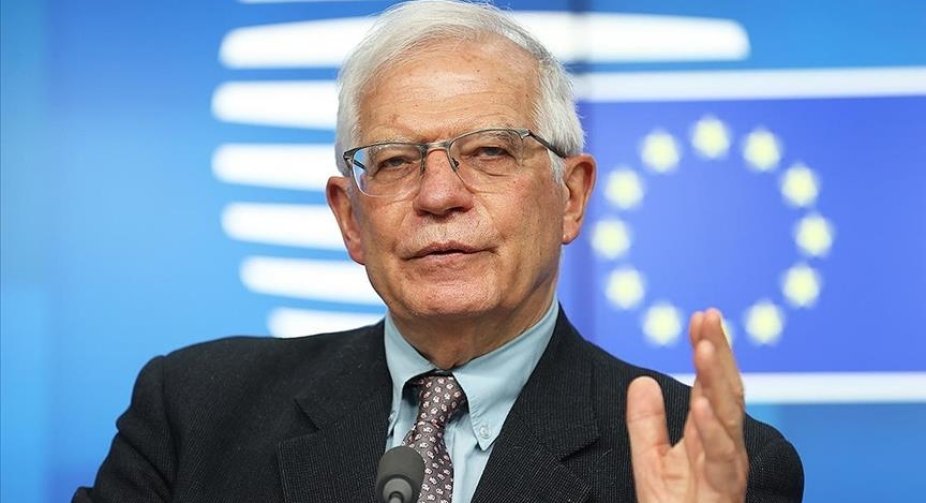 Боррель: ЄС звільняється від залежності, яка гальмувала рішення проти Путіна
