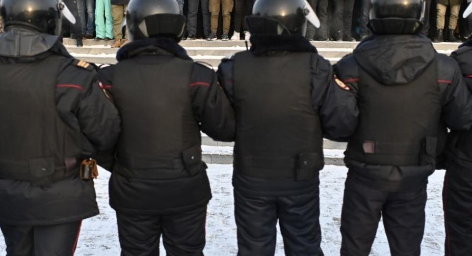 Navalny's supporters gather half a million rally for a country without Putin
