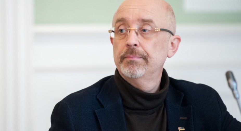 Reznikov named three possible scenarios for the end of the war