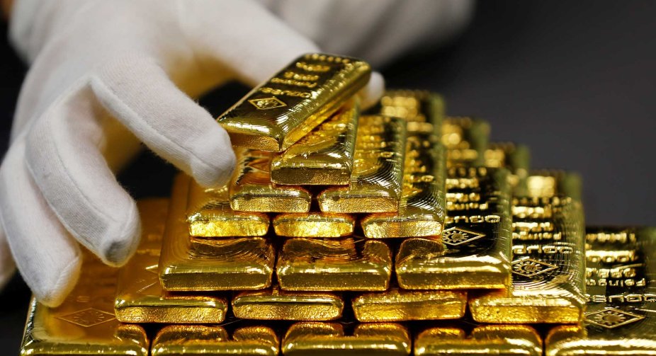Britain banned imports of gold from Russia, refuses to give up coal and oil