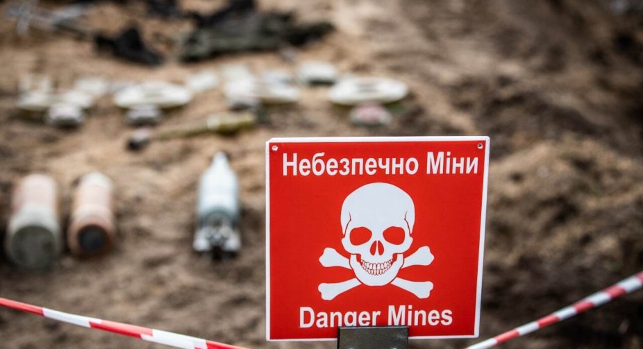 США нададуть майже 90 млн доларів на розмінування України