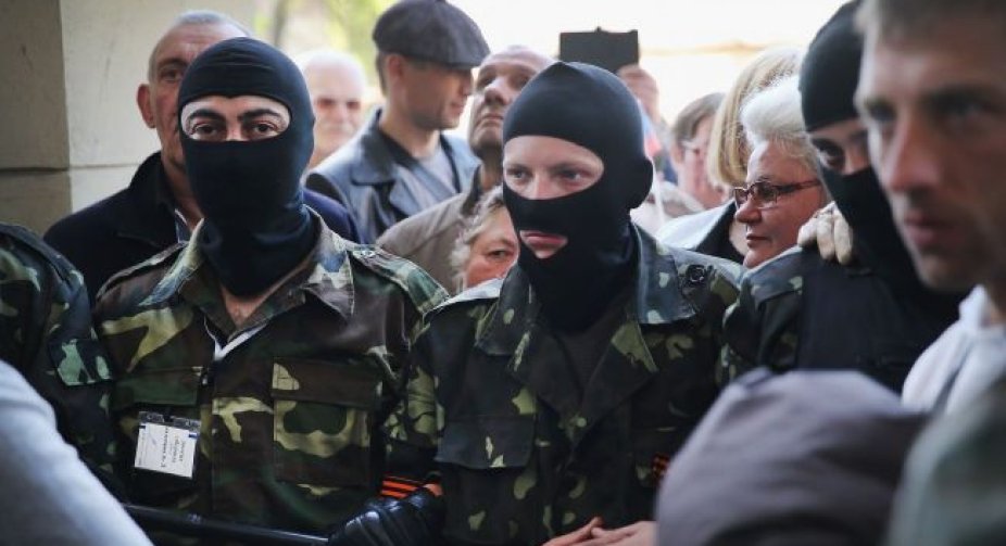 Військове керівництво РФ покинуло Херсон через знищення всіх мостових переправ, - облрада