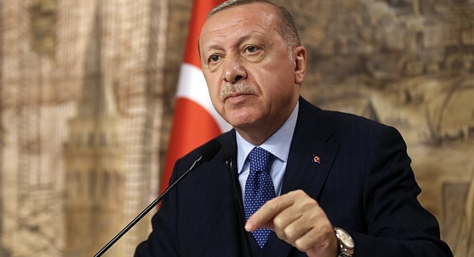 Erdogan offered Zelenskiy to hold a meeting with Putin in Turkey
