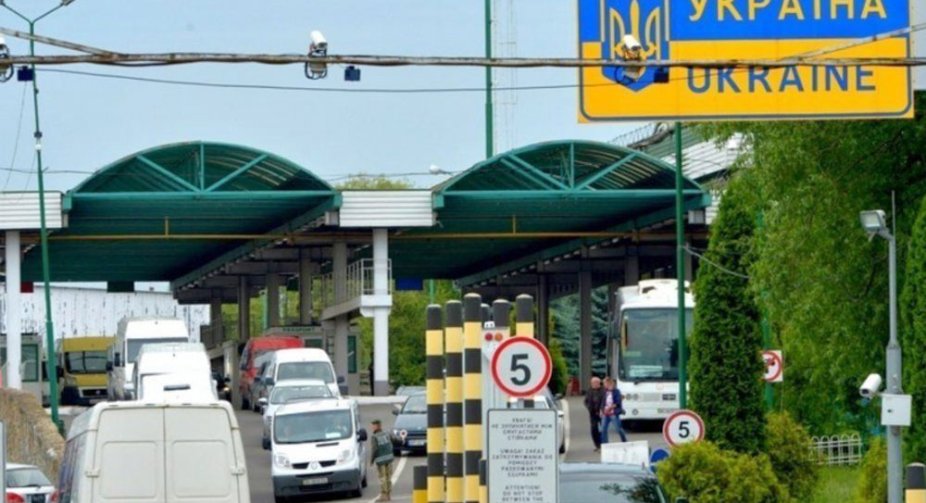 Кабінет міністрів дозволив представникам експортних компаній із 1 вересня виїжджати за кордон