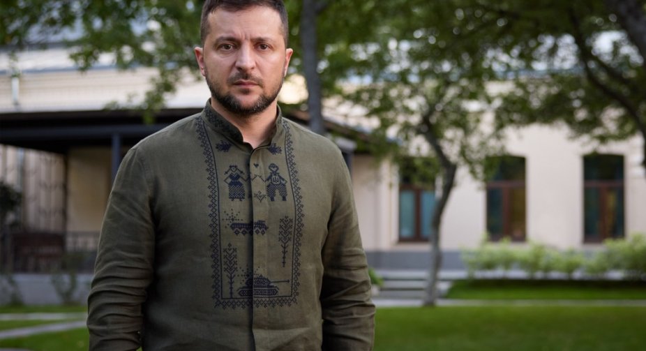 Завтра можливі огидні російські провокації та жорстокі удари – Зеленський