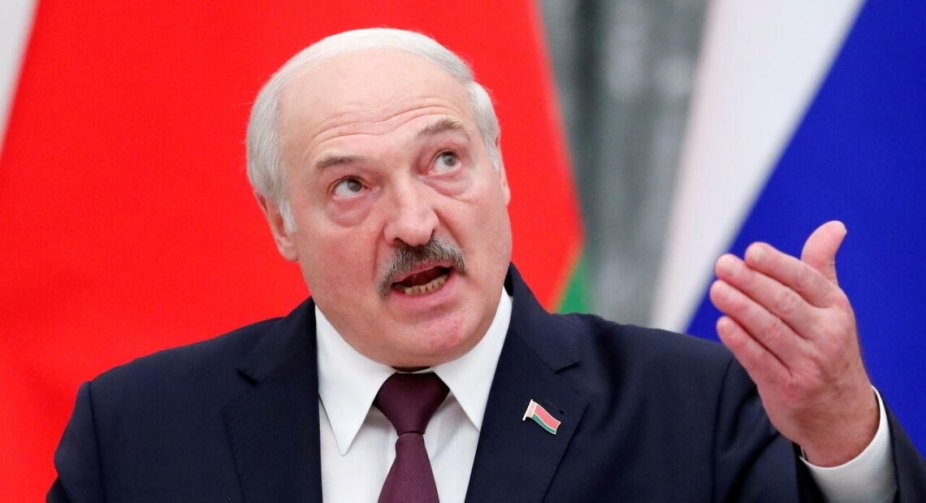 In congratulating Ukraine on Independence Day, Lukashenko wished for a "peaceful sky"
