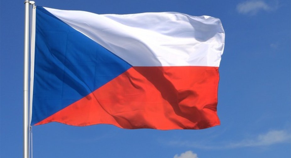 Чехія запропонувала компроміс, який ускладнить поїздки росіян до ЄС