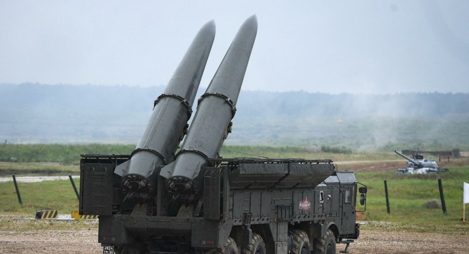Армія РФ витрачає дорогі крилаті ракети на дерев'яні HIMARS – WP