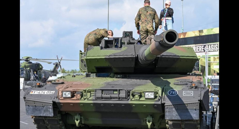Шмигаль закликав Німеччину та США до постачання бойових танків Україні