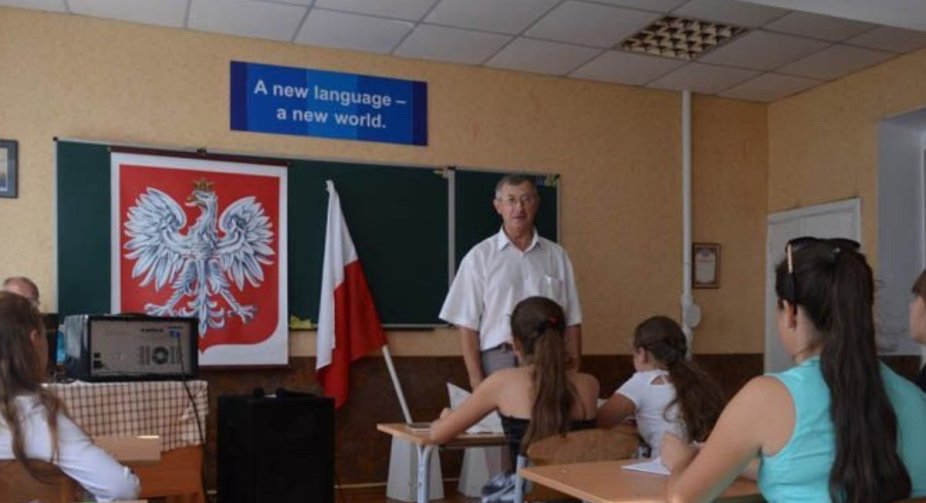 185,000 Ukrainian children went to study in Polish schools