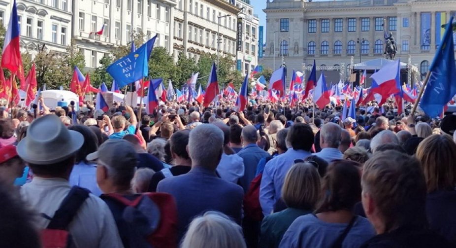 У МЗС назвали неприпустимими проросійські шабаші у центрі Європи