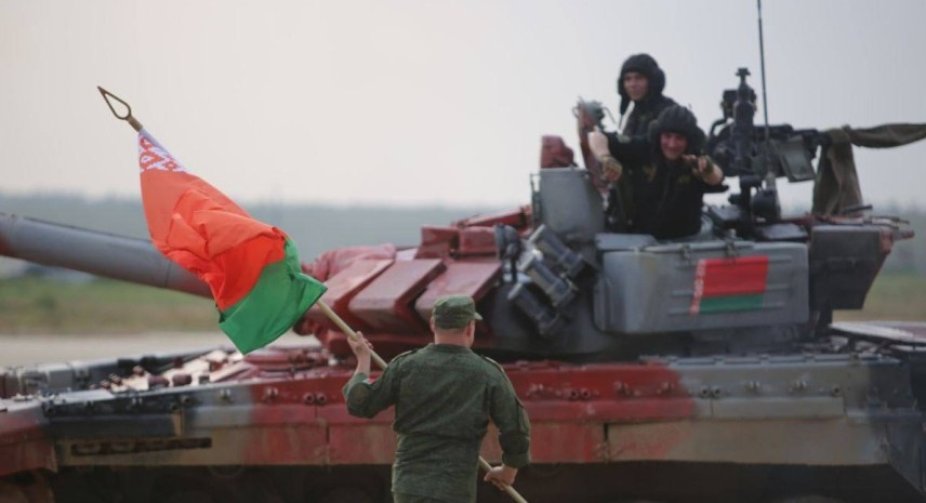 Білорусь розпочала військові навчання зі "звільнення територій"