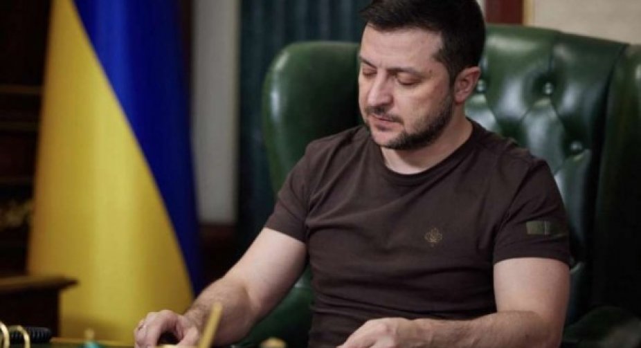 Зеленський змінив свого представника у КСУ