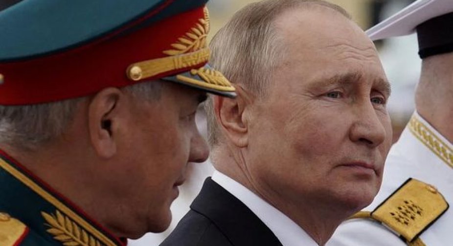 Депутатам, які закликали до відставки Путіна, загрожує розпуск