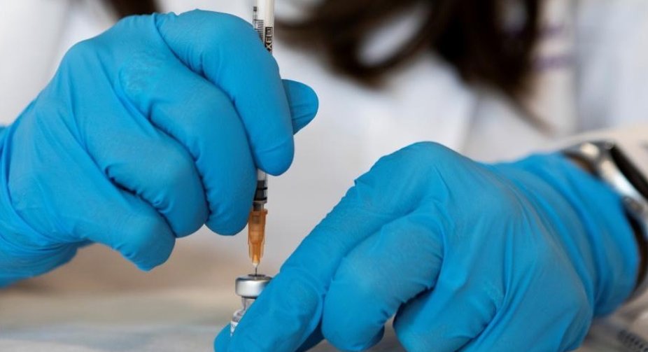 US plant halts production of AstraZeneca vaccine due to error