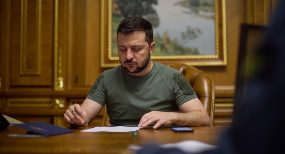 Зеленський обговорив з Трюдо "референдуми" та ядерний шантаж РФ