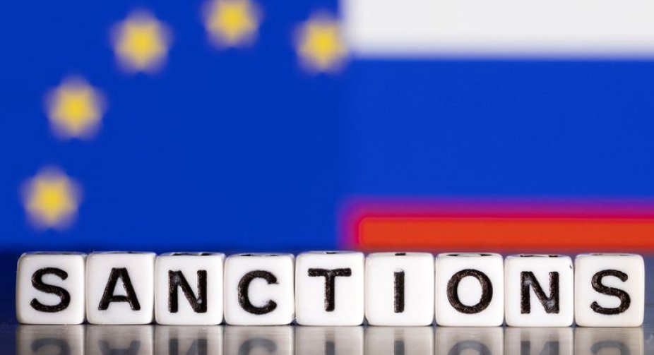 Посли ЄС затвердили пакет санкцій проти РФ у відповідь на анексію