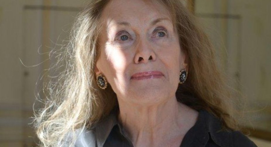 The Nobel Prize in Literature was won by the Frenchwoman Anne Hernaud