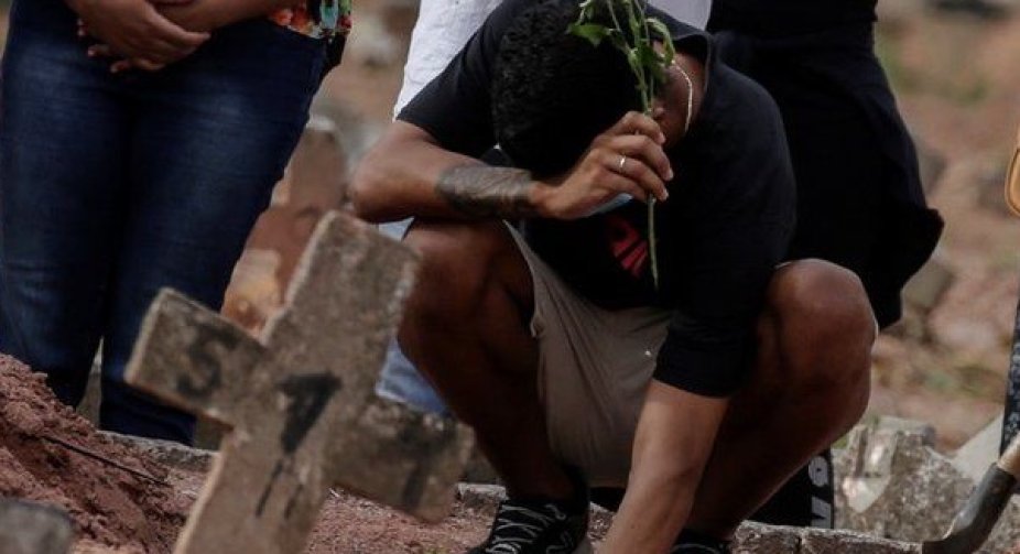 Brazil has more than 4,000 deaths in 24 hours for first time