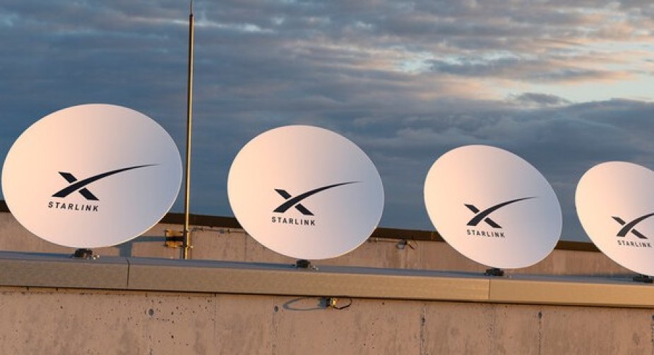SpaceX не відключила б в Україні Starlink, навіть без фінансування Пентагону – Маск