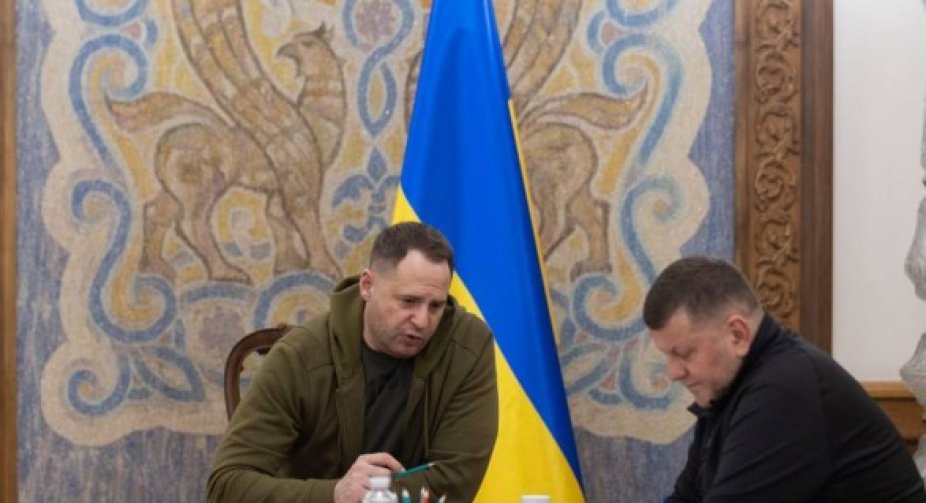 Єрмак та Залужний провели розмову з радником прем'єра Британії з питань нацбезпеки