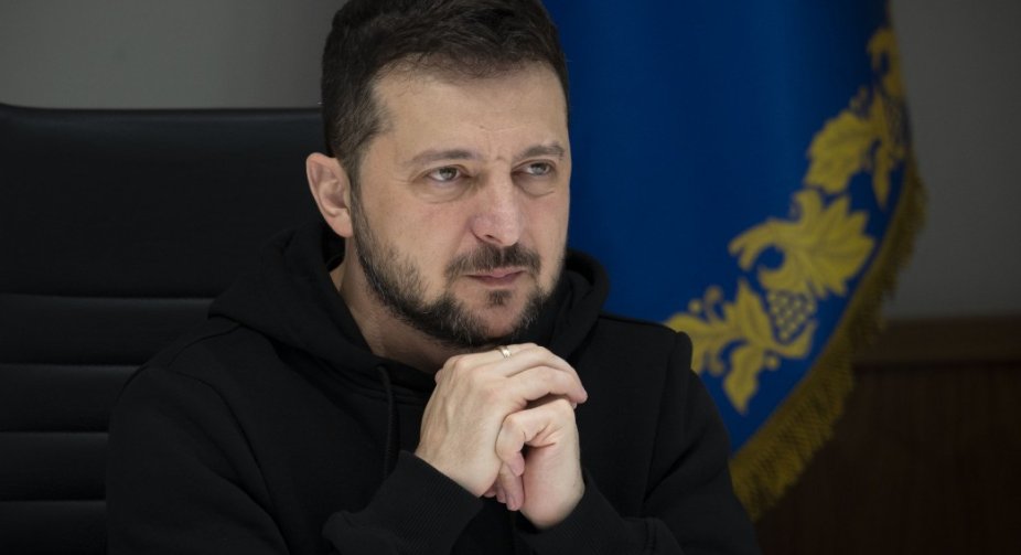 Зеленський: Байден допомагає Україні більше, але я не знаю, як би реагував на війну Трамп