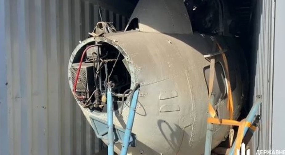 Під час обшуків на Одеській митниці знайшли вертоліт Мі-2