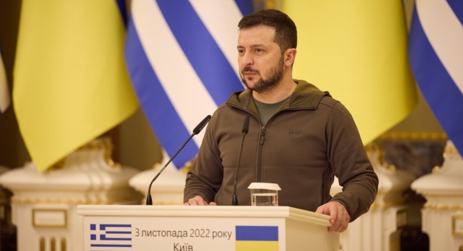 У Маріуполі могли загинути десятки тисяч людей — Зеленський