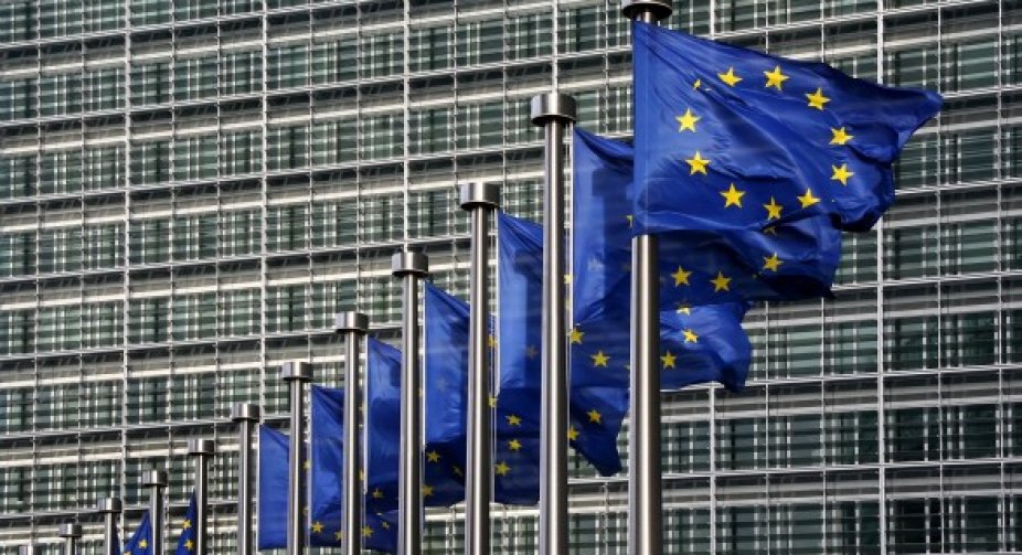ЄС розглядає варіанти передачі активів центробанку РФ на відновлення України  