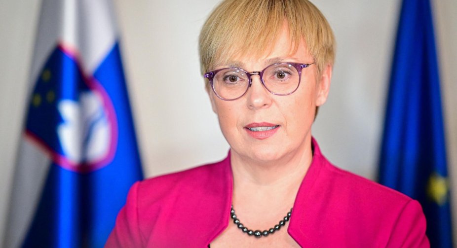 Президентом Словенії вперше стала жінка