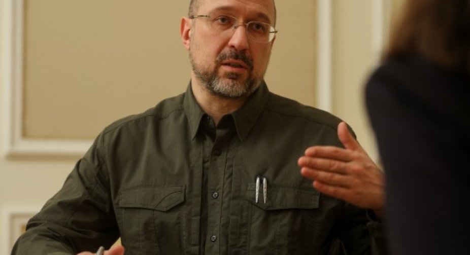 Росіяни бомблять український газовидобуток – Шмигаль