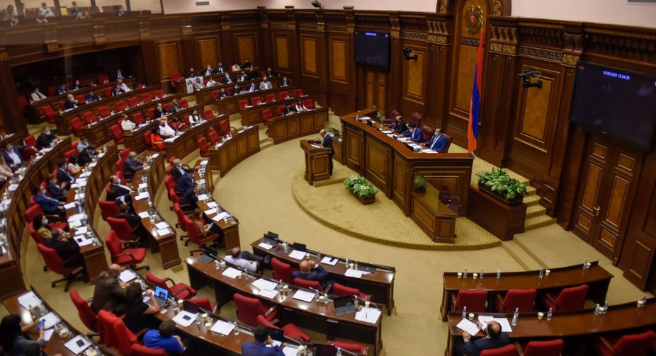 Вірменські депутати оцінили шанси підписання у Грузії мирного договору з Баку