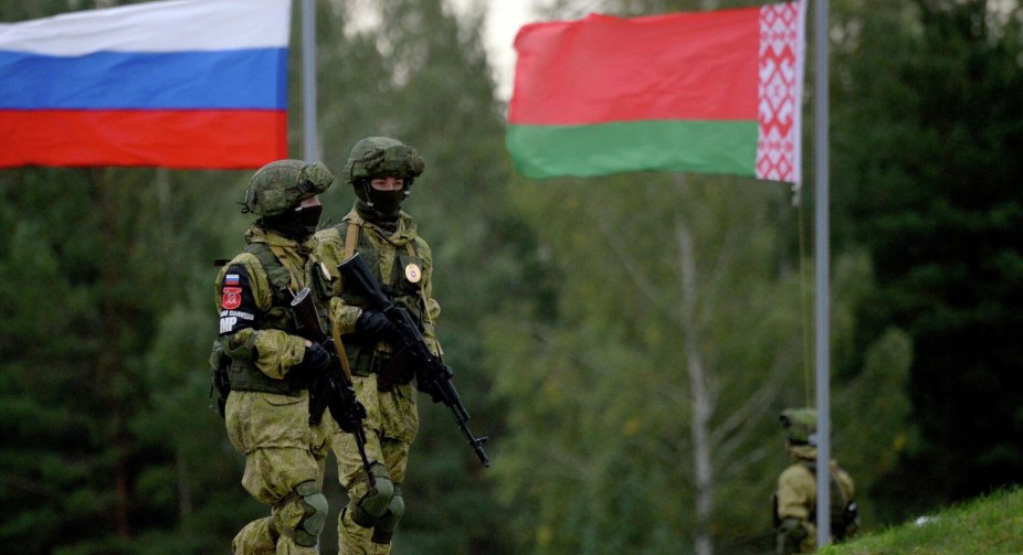 РФ нарощує угруповання військ у Білорусі: у ЦНС назвали кількість мобілізованих