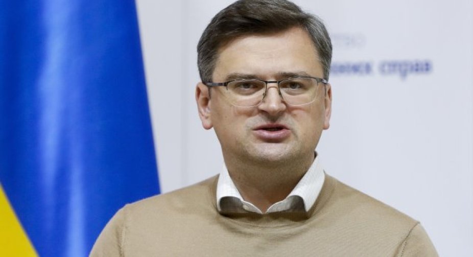 The head of the Ministry of Foreign Affairs of Ukraine appealed to NATO to increase the production of weapons, asking for anti-aircraft defense and tanks