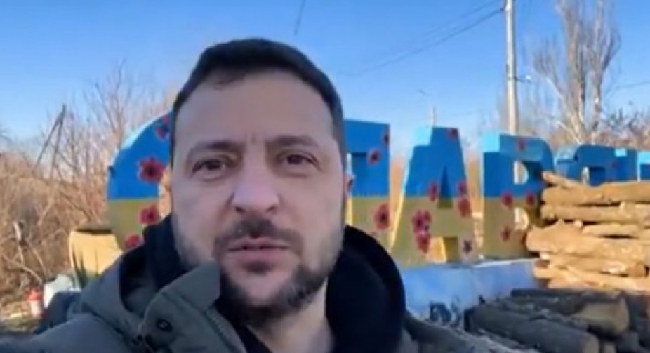 Зеленський на Донбасі записав відеопривітання ЗСУ  