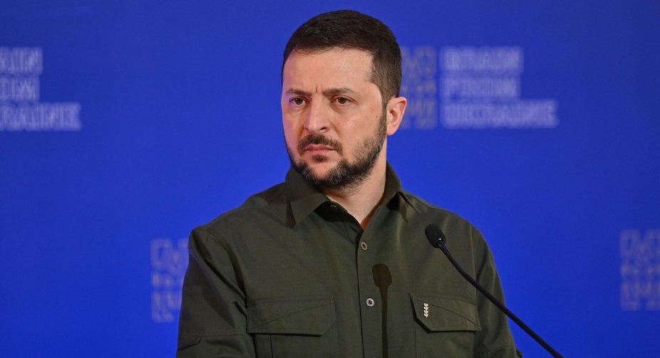 Зеленський запропонував Росії розпочати виведення військ з території України на Різдво