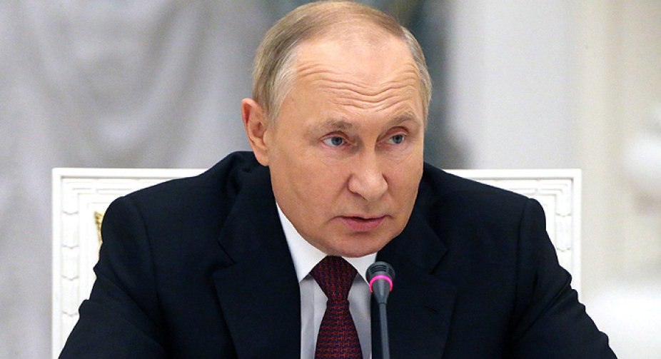 Путін розпорядився дарувати "героям СВО" землю у Криму та Підмосков'ї