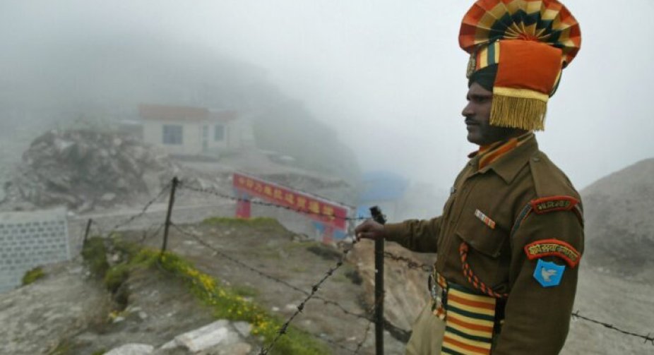 India will deploy new ballistic missiles along the border with China and Pakistan