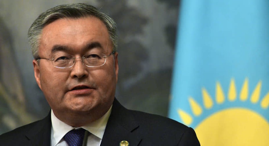 The head of the Foreign Ministry of Kazakhstan promised not to help Russia circumvent Western sanctions