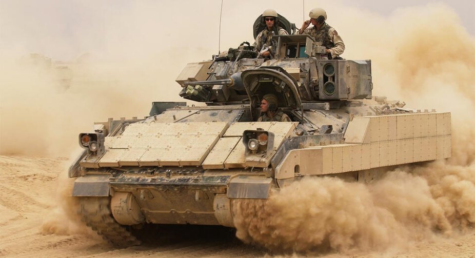 Уряд США розглядає можливість передачі Україні бойових машин Bradley – ЗМІ